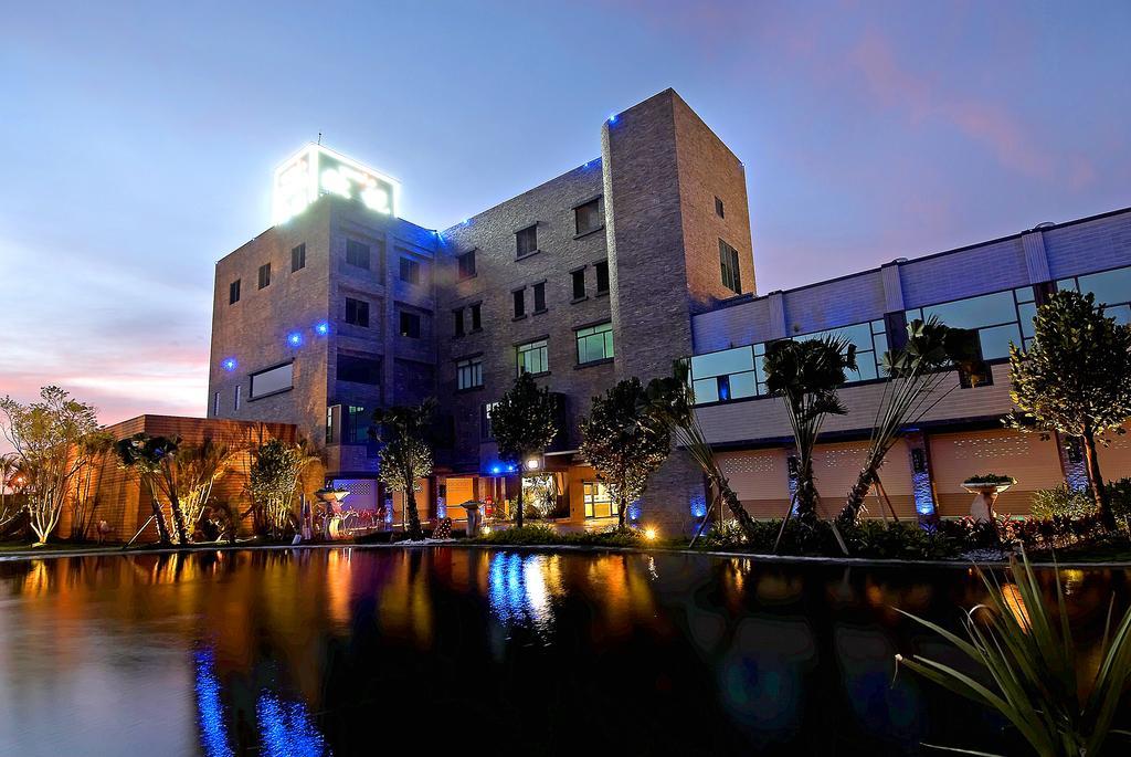 All-Ur Boutique Motel-Ping Tung Branch Pingtung Exteriér fotografie